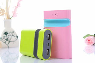 移动电源工厂 定制手机支架移动电源，支持个性化印刷logo，实现多功能一体化