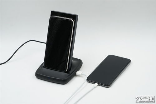 立式无线充需求暴增，13家工厂竞相推出19款iPhone热门新品手机支架